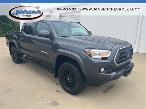Used 2022 Toyota Tacoma SR5 AWD/4WD image 1