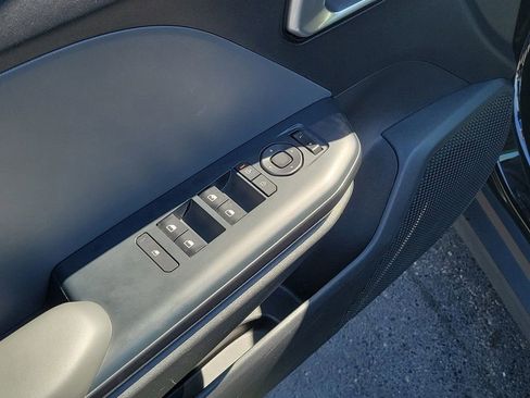 Used 2025 Kia K4 FWD image 21