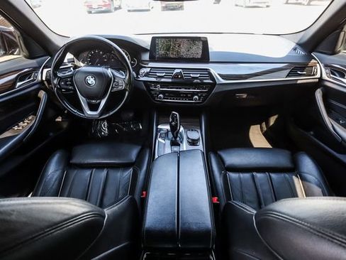 Used 2019 BMW 530i xDrive w/ Convenience Package AWD/4WD image 21