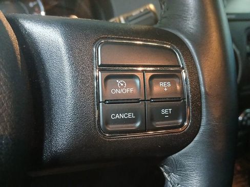 Used 2016 Jeep Wrangler Sport image 21