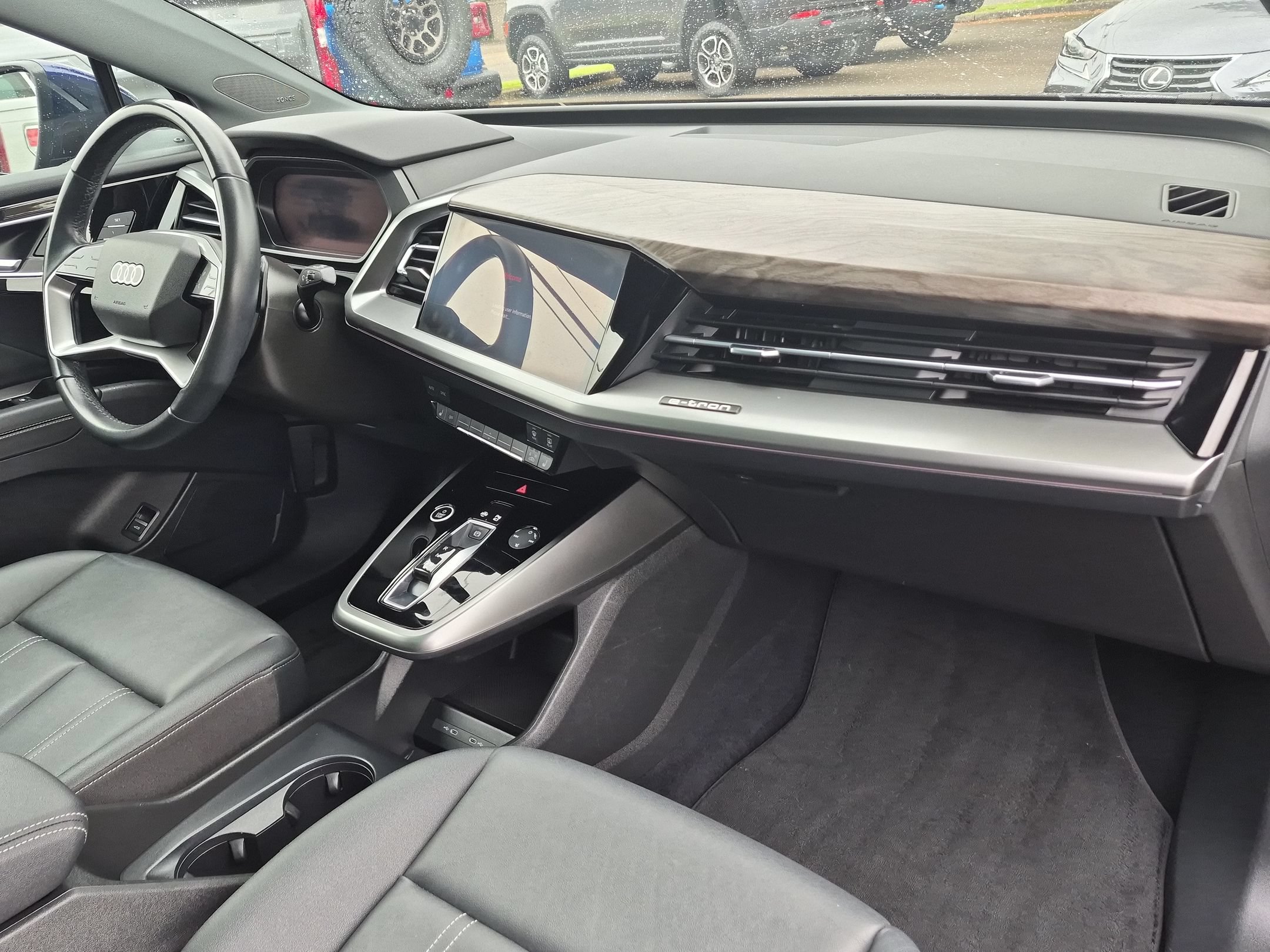 Used 2023 Audi Q4 e-tron Premium w/ Premium Plus RWD image 31