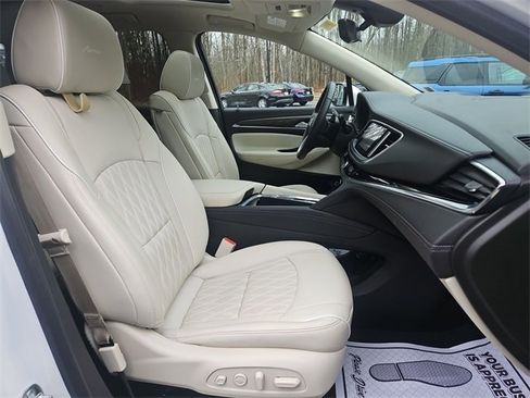 Certified 2023 Buick Enclave Avenir w/ Avenir Technology Package image 29