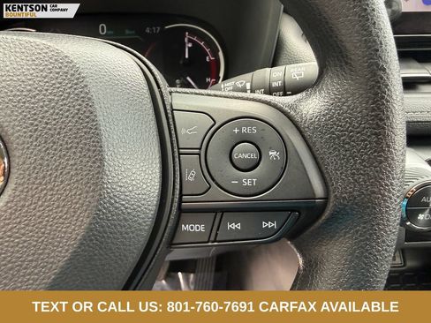 Used 2025 Toyota RAV4 XLE AWD/4WD image 14