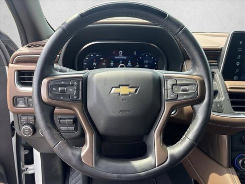 Used 2024 Chevrolet Tahoe High Country w/ Advanced Technology Package AWD/4WD image 17