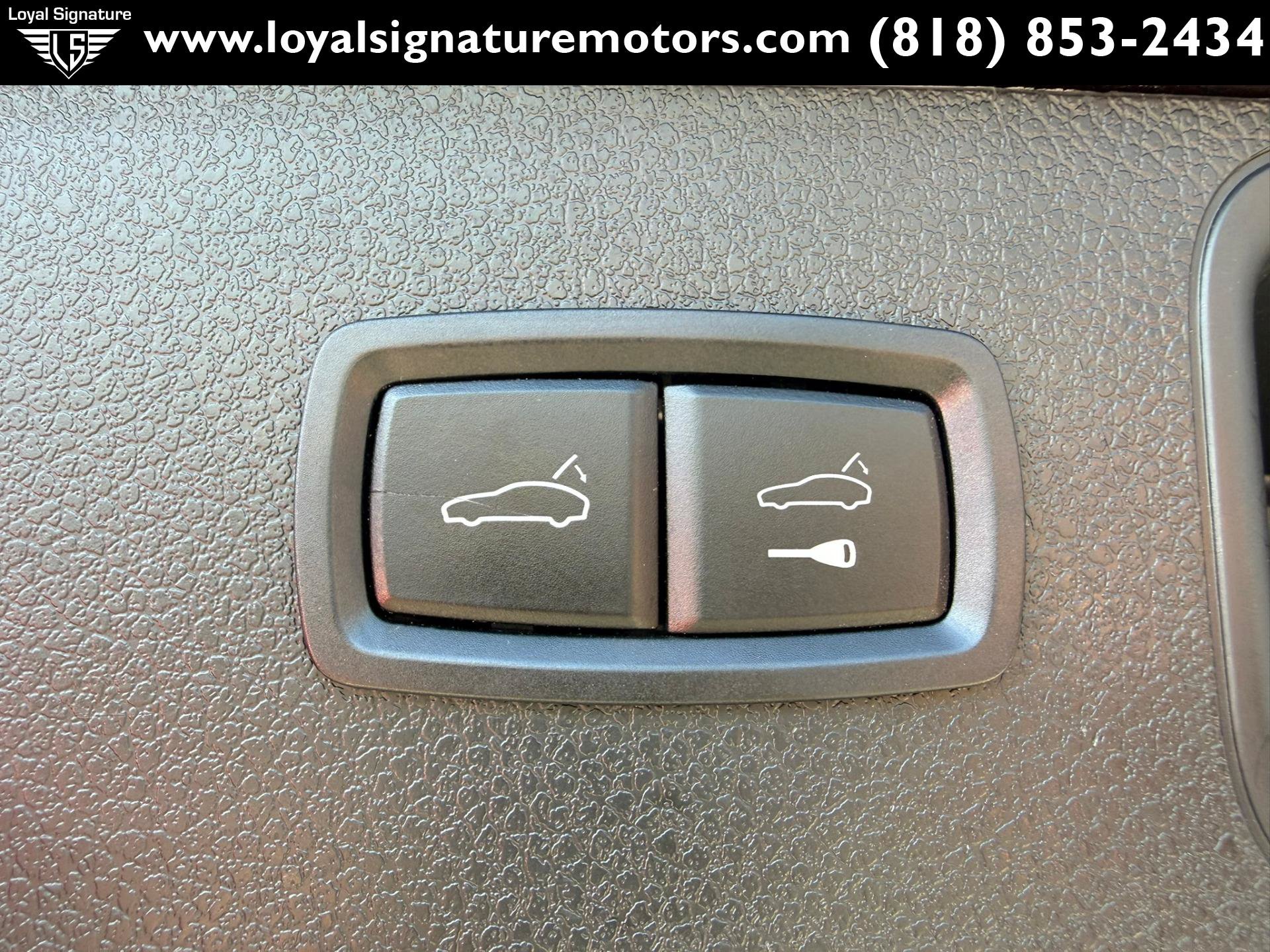 Used 2021 Porsche Macan AWD/4WD image 9
