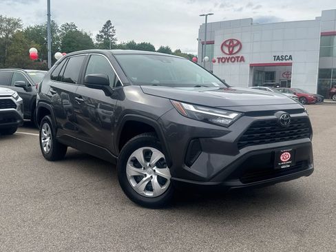 Used 2023 Toyota RAV4 LE AWD/4WD image 1