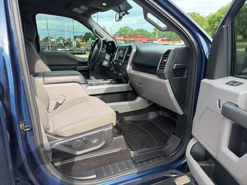 Used 2018 Ford F150 XLT w/ Equipment Group 302A Luxury AWD/4WD image 13