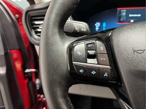 Used 2023 Ford Escape SE w/ PHEV Premium Package image 14