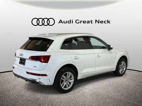 Used 2023 Audi Q5 2.0T Premium w/ Convenience Package AWD/4WD image 5