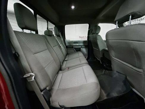 Used 2019 Ford F250 XLT w/ XLT Premium Package AWD/4WD image 25
