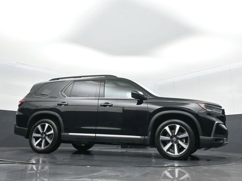 Certified 2023 Honda Pilot Elite image 29