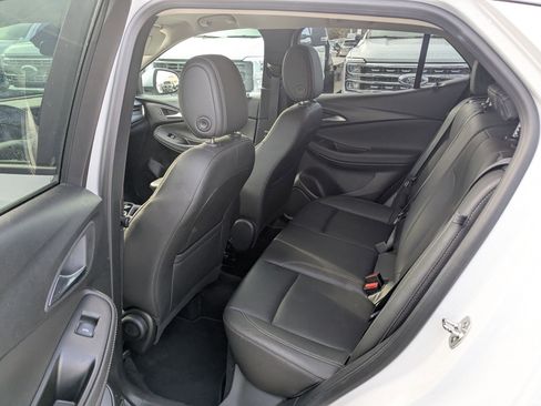 Used 2024 Buick Encore GX Sport Touring image 28