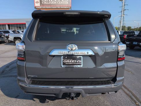 Certified 2024 Toyota 4Runner Limited AWD/4WD image 4