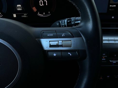 Used 2025 Hyundai Kona SEL image 35