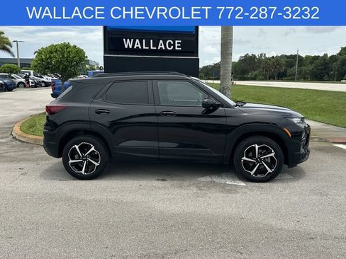 Used 2023 Chevrolet TrailBlazer RS w/ Technology Package AWD/4WD image 5
