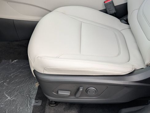 New 2026 Hyundai Tucson SEL FWD image 9
