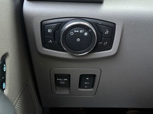 Used 2016 Ford F150 XLT w/ Equipment Group 301A Mid image 16