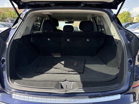 Used 2023 Nissan Murano S FWD image 10