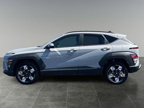 Used 2025 Hyundai Kona SEL AWD/4WD image 6