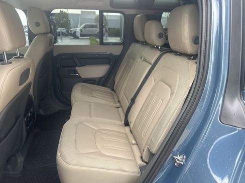Used 2020 Land Rover Defender 110 S image 10