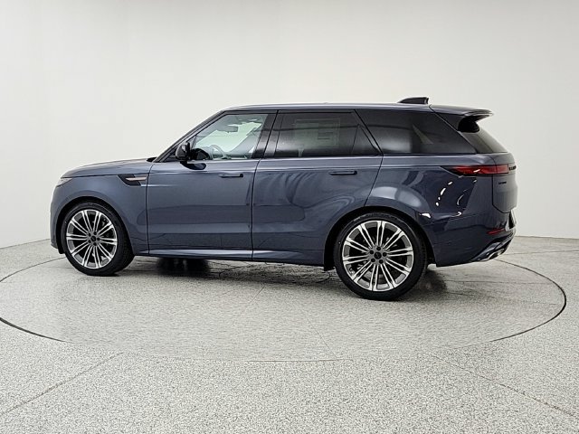 New 2026 Land Rover Range Rover Sport Dynamic SE AWD/4WD image 7