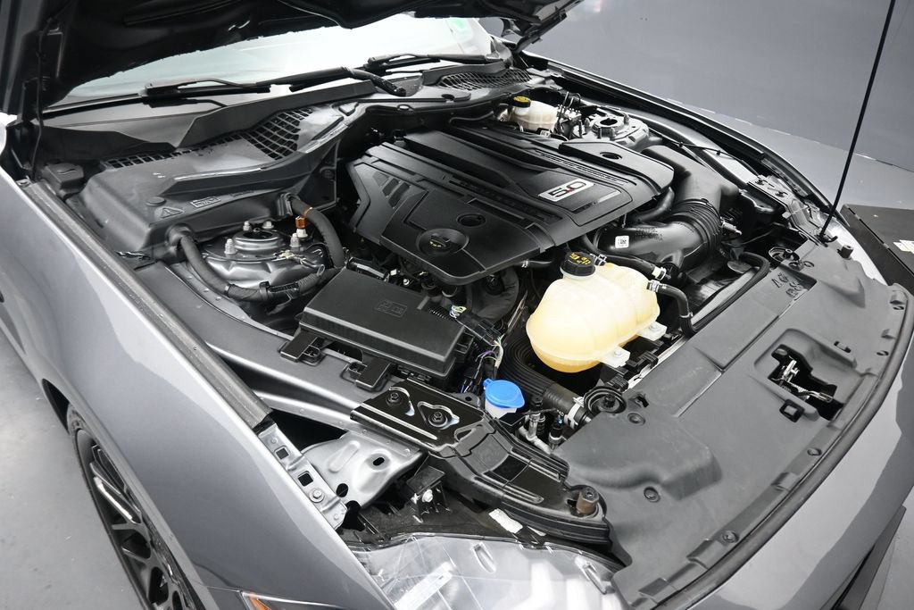 Used 2021 Ford Mustang GT Premium w/ Black Accent Package RWD image 43