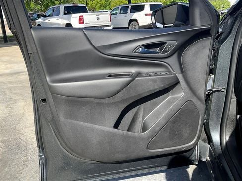 Used 2021 Chevrolet Equinox LT w/ LPO, Floor Liner Package image 21