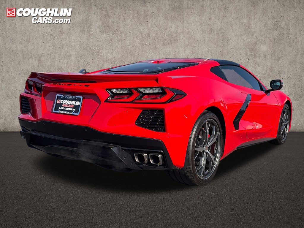 Used 2022 Chevrolet Corvette Stingray Preferred Cpe w/ Battery Protection Package RWD image 8