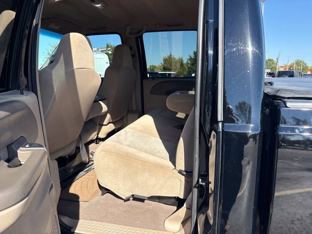 Used 2003 Ford F250 XLT AWD/4WD image 16