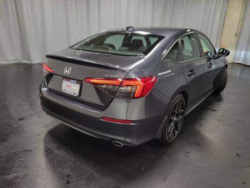 Used 2024 Honda Civic Sport image 8