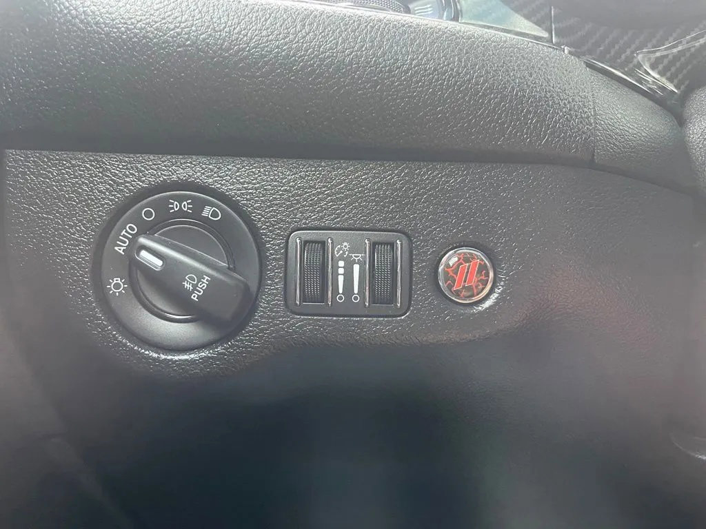 Used 2019 Dodge Challenger R/T Scat Pack RWD image 31
