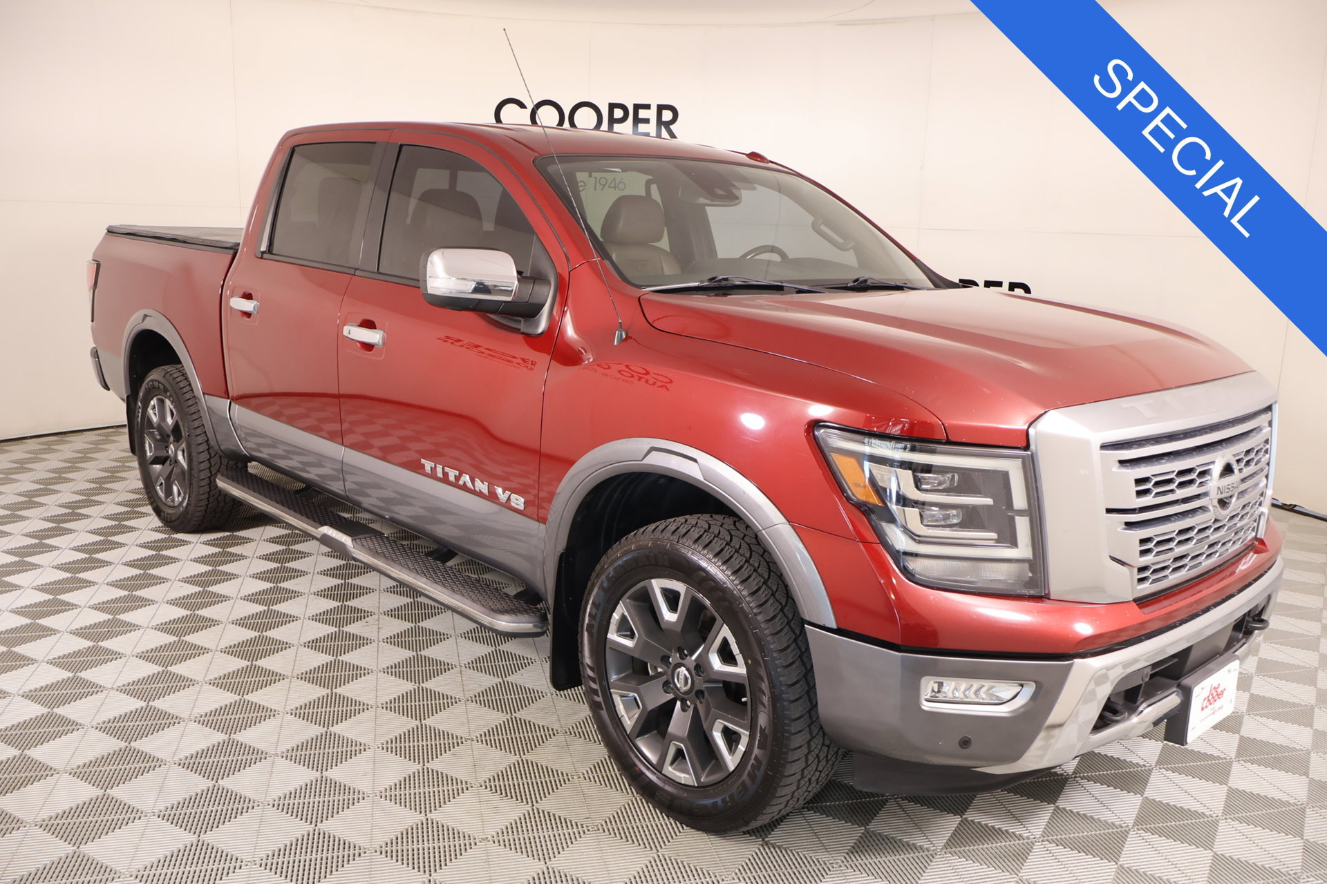 Used 2020 Nissan Titan Platinum Reserve w/ Protection Package 2 AWD/4WD image 1