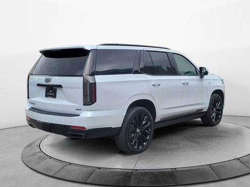 New 2026 Cadillac Escalade Platinum Sport w/ LPO, ONYX Package AWD/4WD image 7