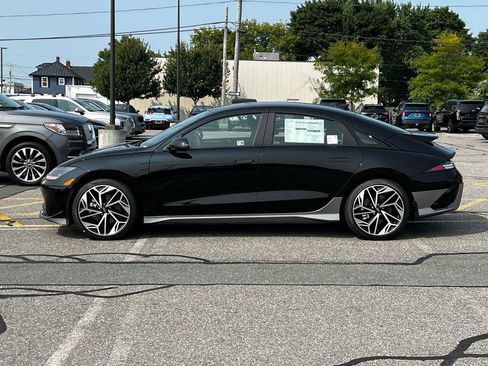 New 2024 Hyundai Ioniq 6 SEL AWD/4WD image 2
