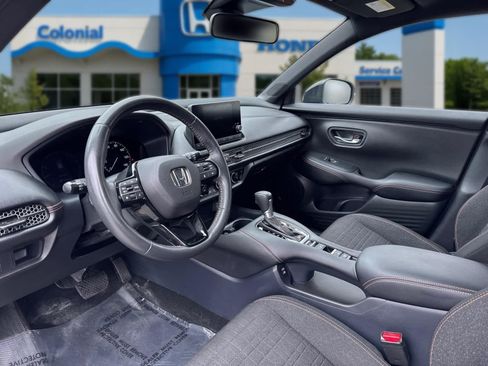 Certified 2025 Honda HR-V Sport image 13