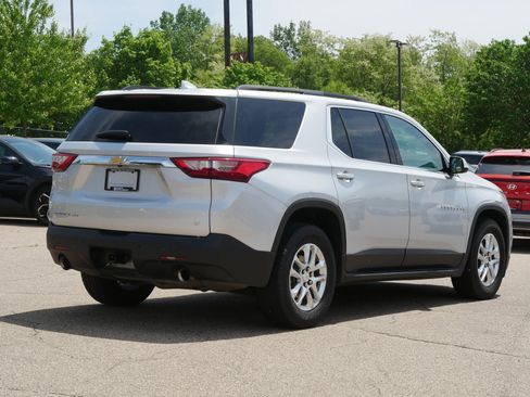 Used 2019 Chevrolet Traverse LT AWD/4WD image 6