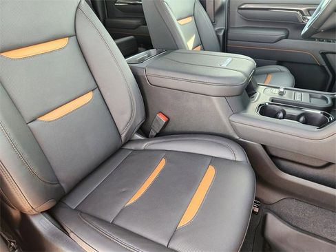 New 2026 GMC Sierra 2500 AT4 w/ AT4 Premium Plus Package image 12