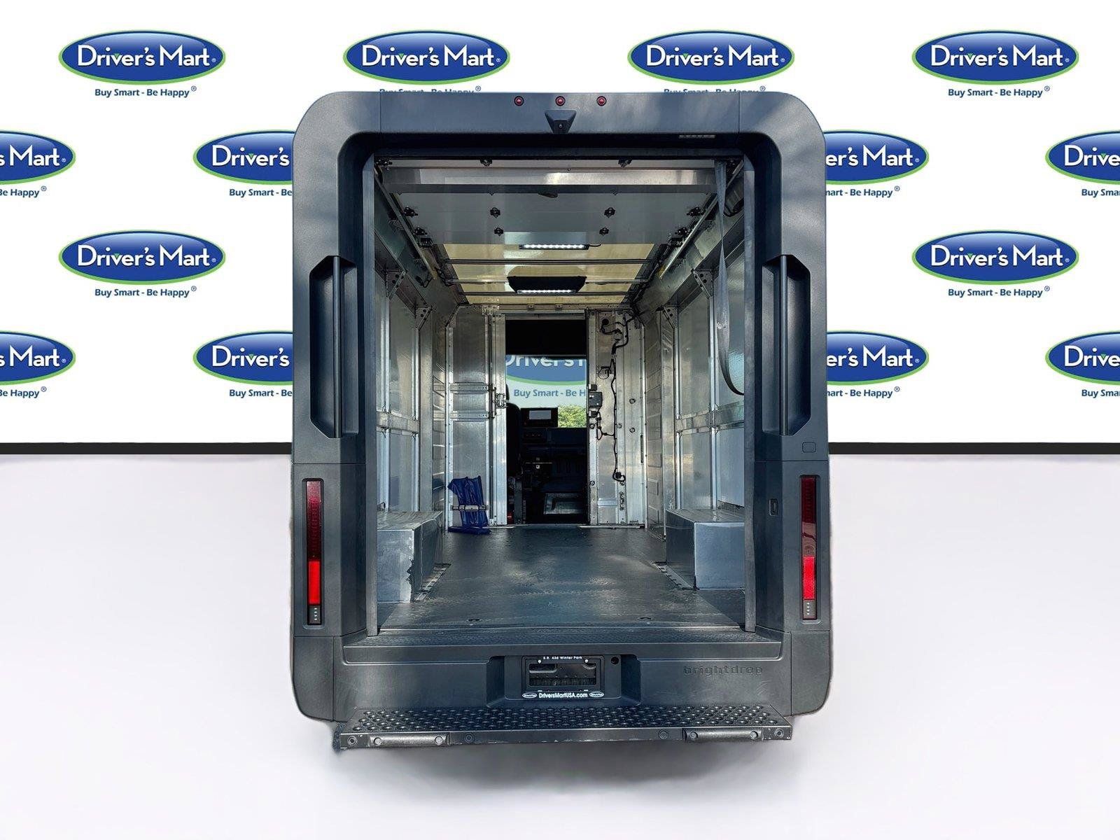 Used 2024 Chevrolet Brightdrop 600 w/ Commercial Equipment Package AWD/4WD image 22