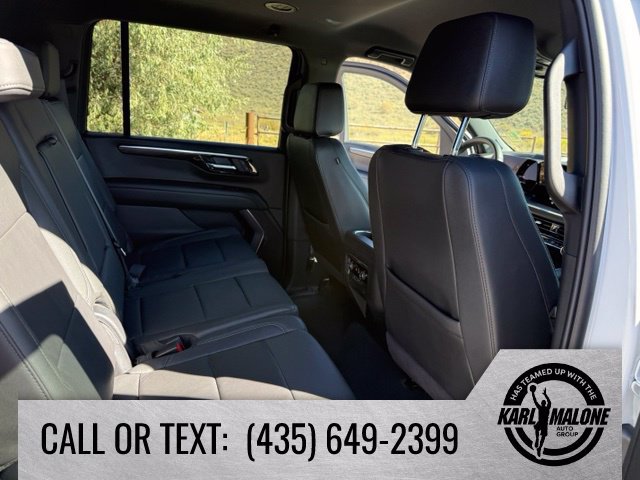 Used 2025 Chevrolet Suburban LT AWD/4WD image 35