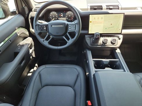 New 2026 Land Rover Defender 110 S AWD/4WD image 3