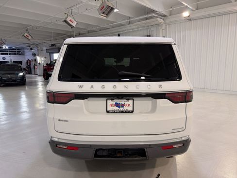 Used 2022 Jeep Wagoneer Series II image 27
