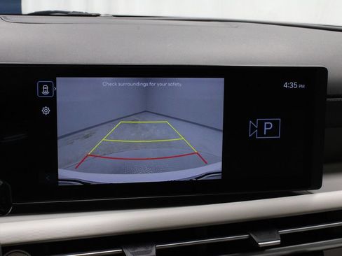 Used 2025 Hyundai Tucson SEL FWD image 2