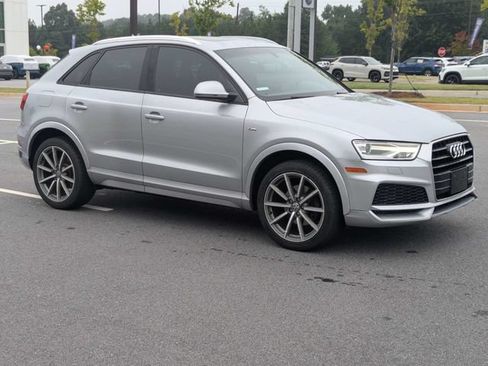 Used 2018 Audi Q3 2.0T Premium FWD image 2