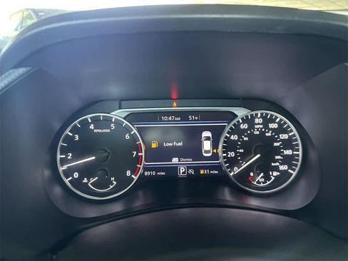 Used 2025 Nissan Sentra SV image 16