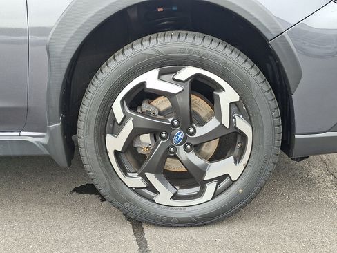Used 2021 Subaru Crosstrek 2.5i Limited AWD/4WD image 9