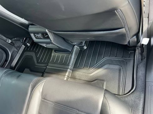 Used 2025 Honda CR-V EX-L image 14