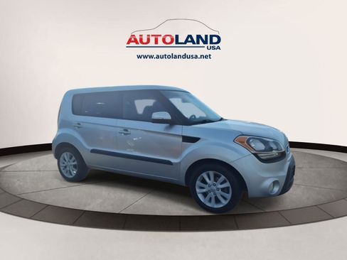 Used 2013 Kia Soul + w/ Audio Pkg image 4