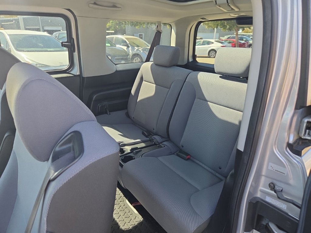 Used 2007 Honda Element EX image 11