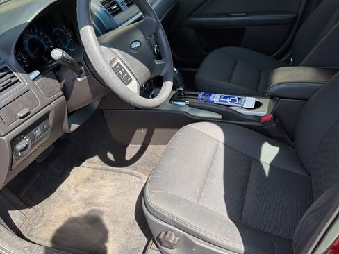 Used 2012 Ford Fusion SE FWD image 7