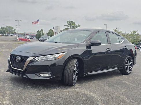 Used 2023 Nissan Sentra SR w/ Trunk Package FWD image 9